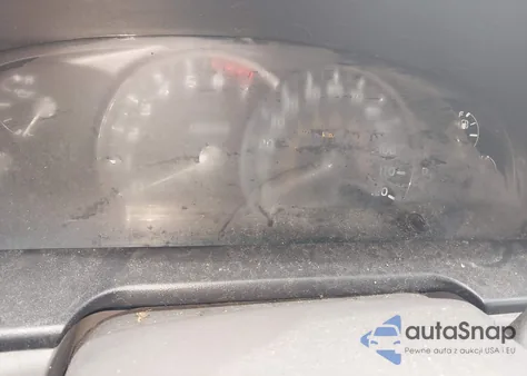 2005 Toyota Sequoia Sr5 V8 z USA, uszkodzony, nr VIN 5TDZT34A05S250927